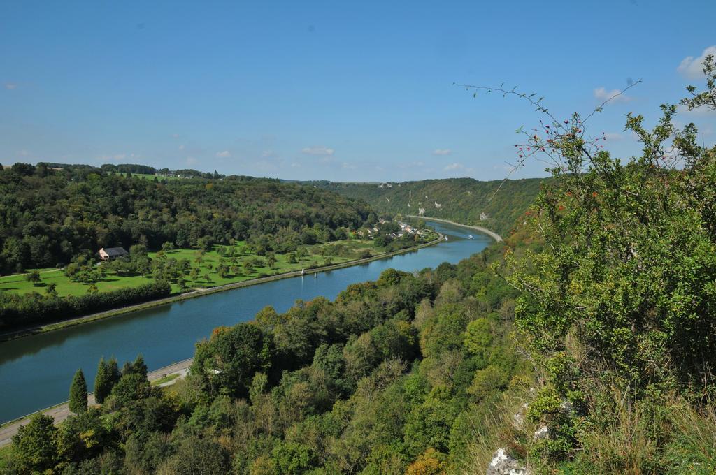 Village De Vacances Waulsort Hastiere-par-dela Exteriér fotografie